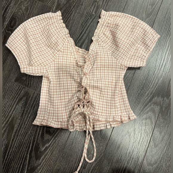 Urban romantics cropped top, light pink and white flannel colour, size medium - Picture 2 of 2
